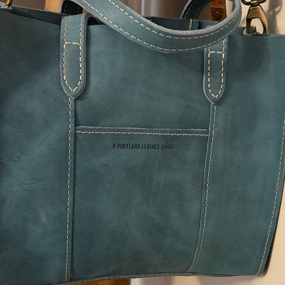 Portland Leather Teal Tote Bag - Picture 1 of 7